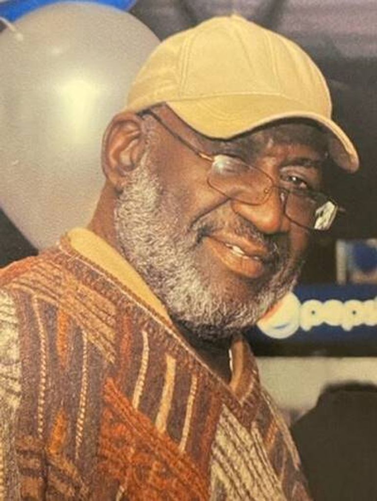 Thomas Leon Henderson Profile Photo