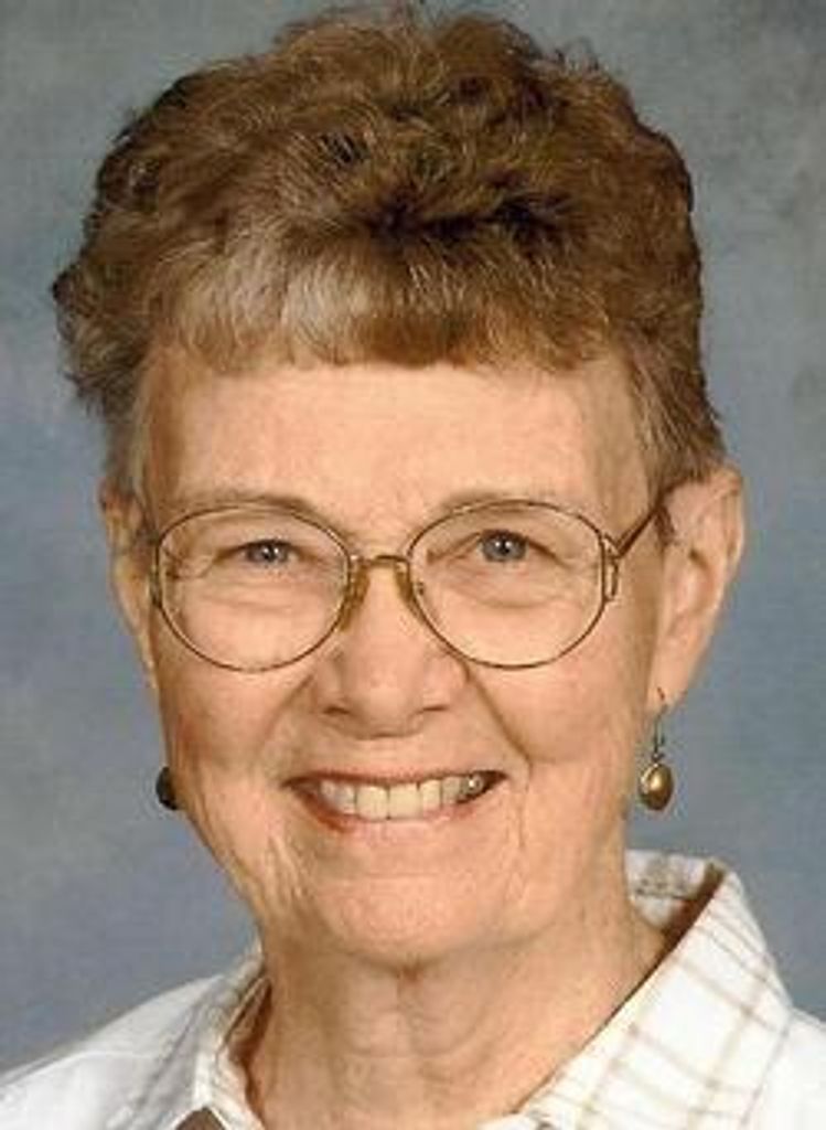 Betty Lou Titcomb