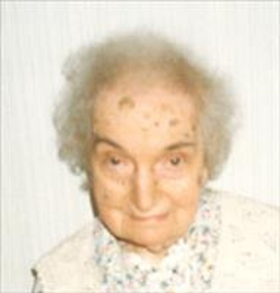 Beatrice "Bea" Lombardo