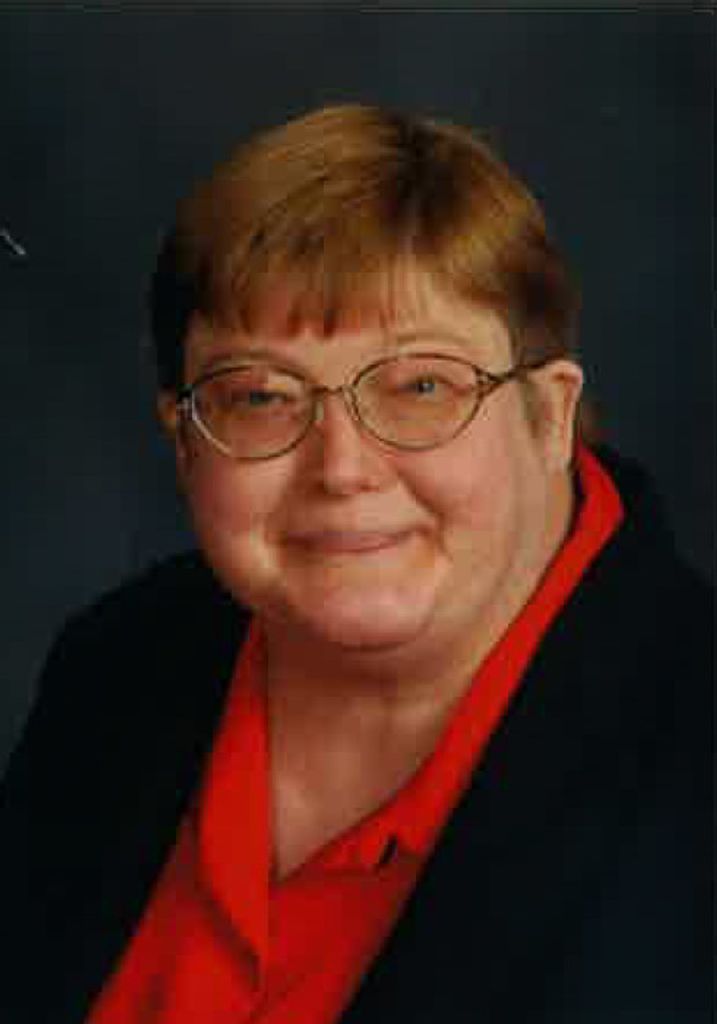 Roxanna "Roxie" Lynn Robertson