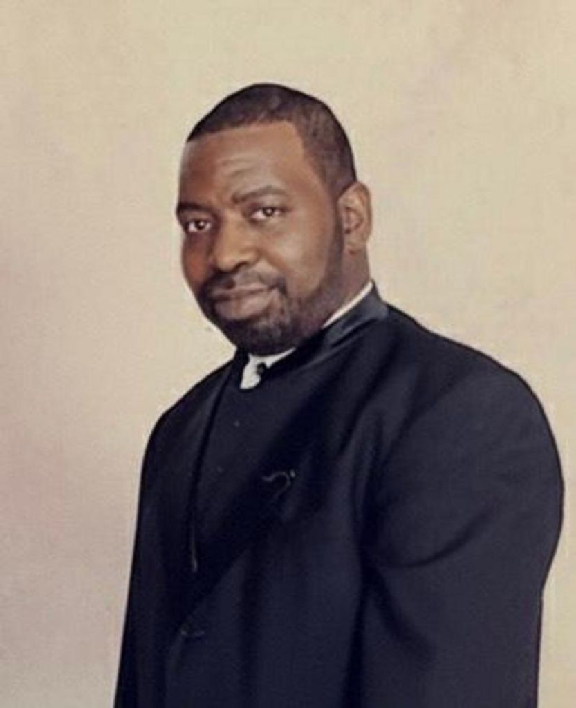 Dornal Mcneely Profile Photo