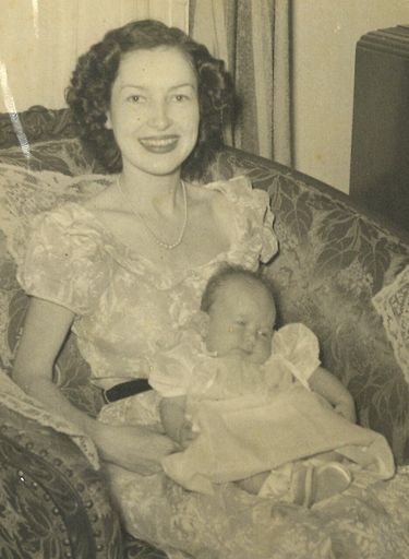 Grace Porter photo gallery thumbnail 39 of 77