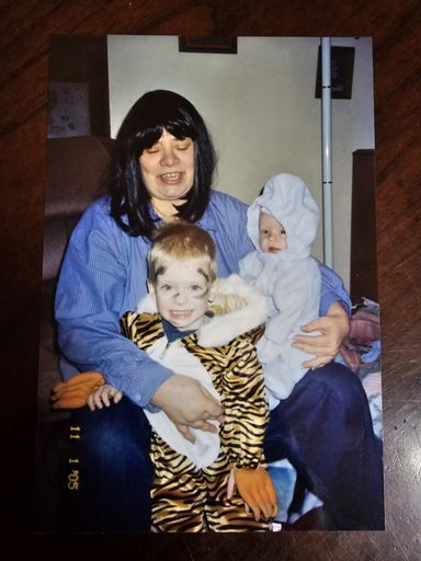 Cynthia Eve Evans photo gallery thumbnail 42 of 46
