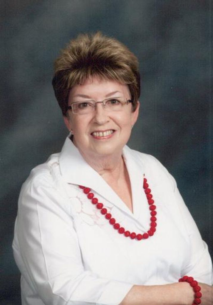 Peggy Whiteside Profile Photo
