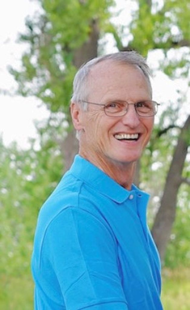Milford Eugene Thieszen Profile Photo