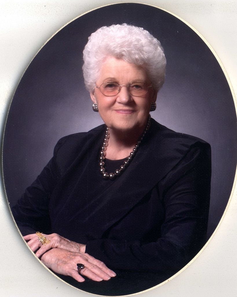 Anna Francis Profile Photo