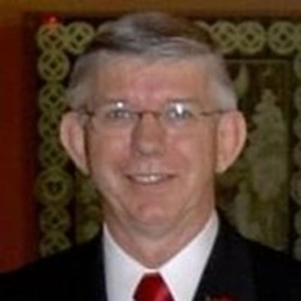 Duane M Comnick