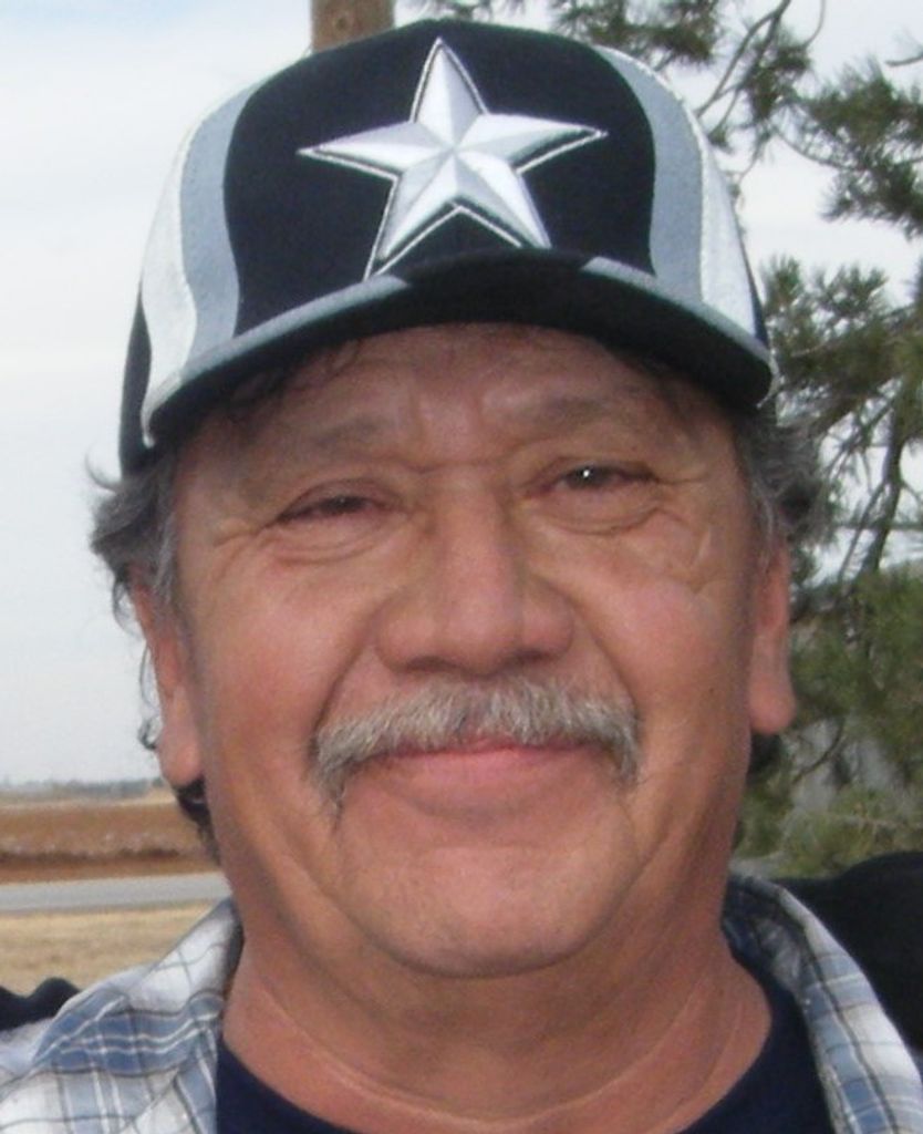Simon Manuel Martinez Profile Photo