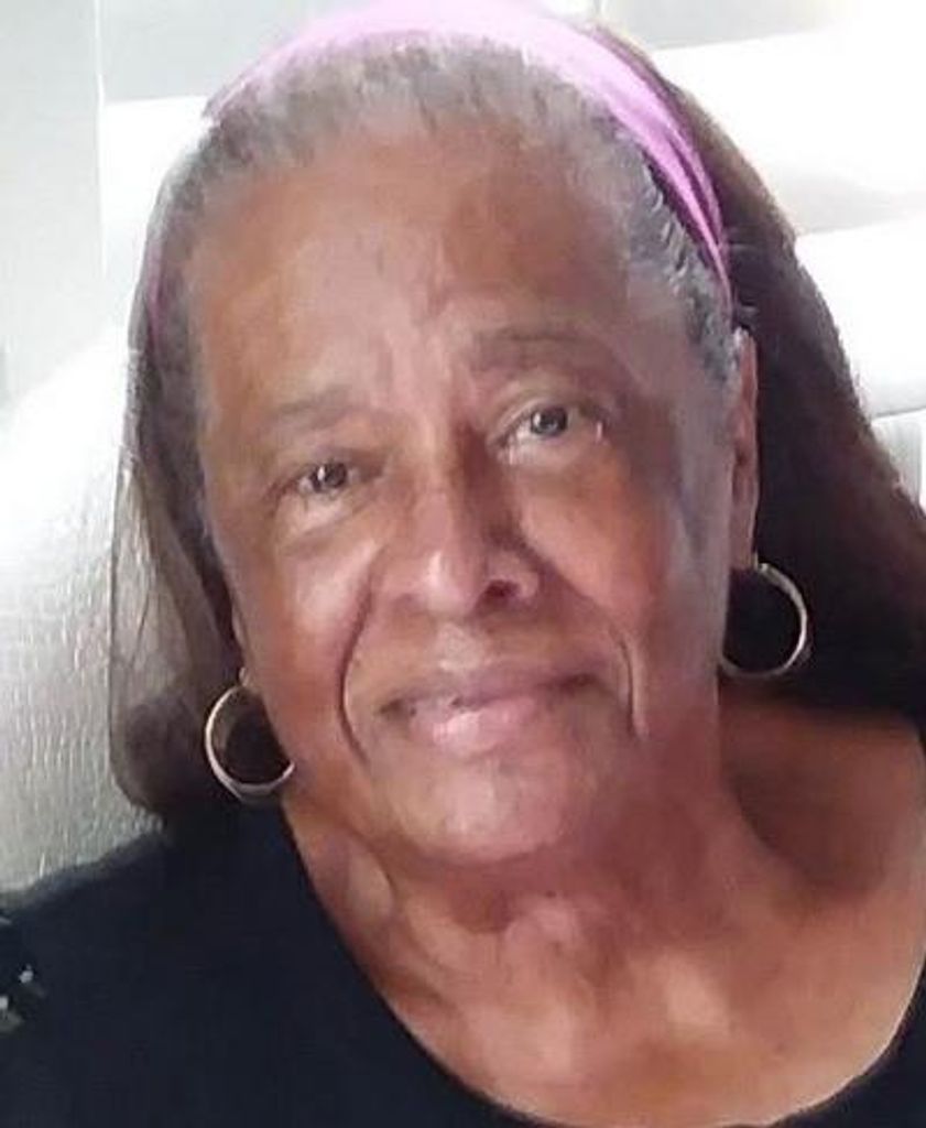 Earnestine Clark Profile Photo