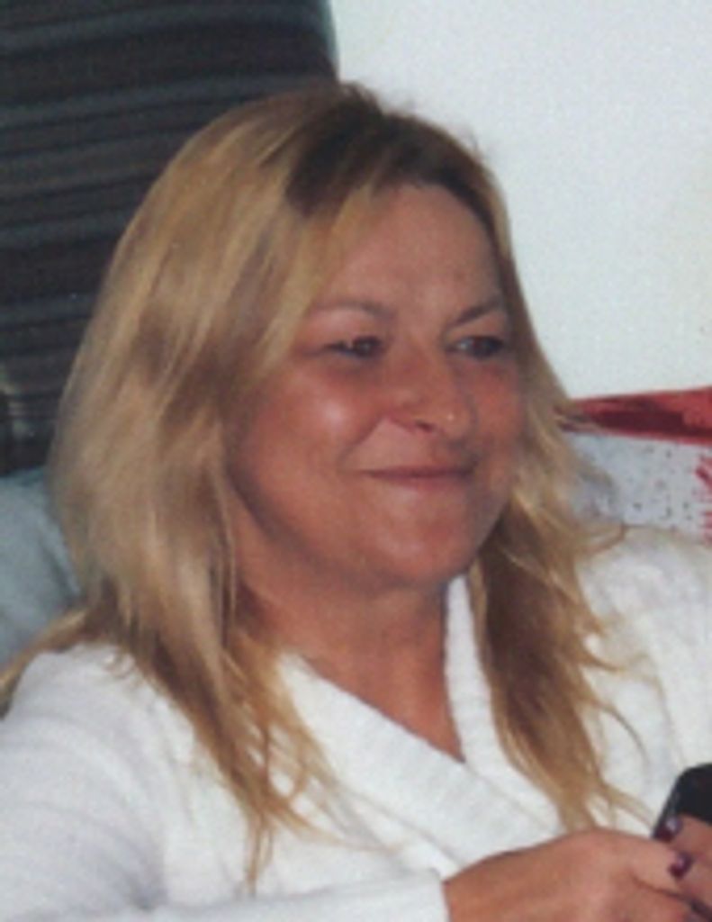 Elizabeth Torgus Profile Photo