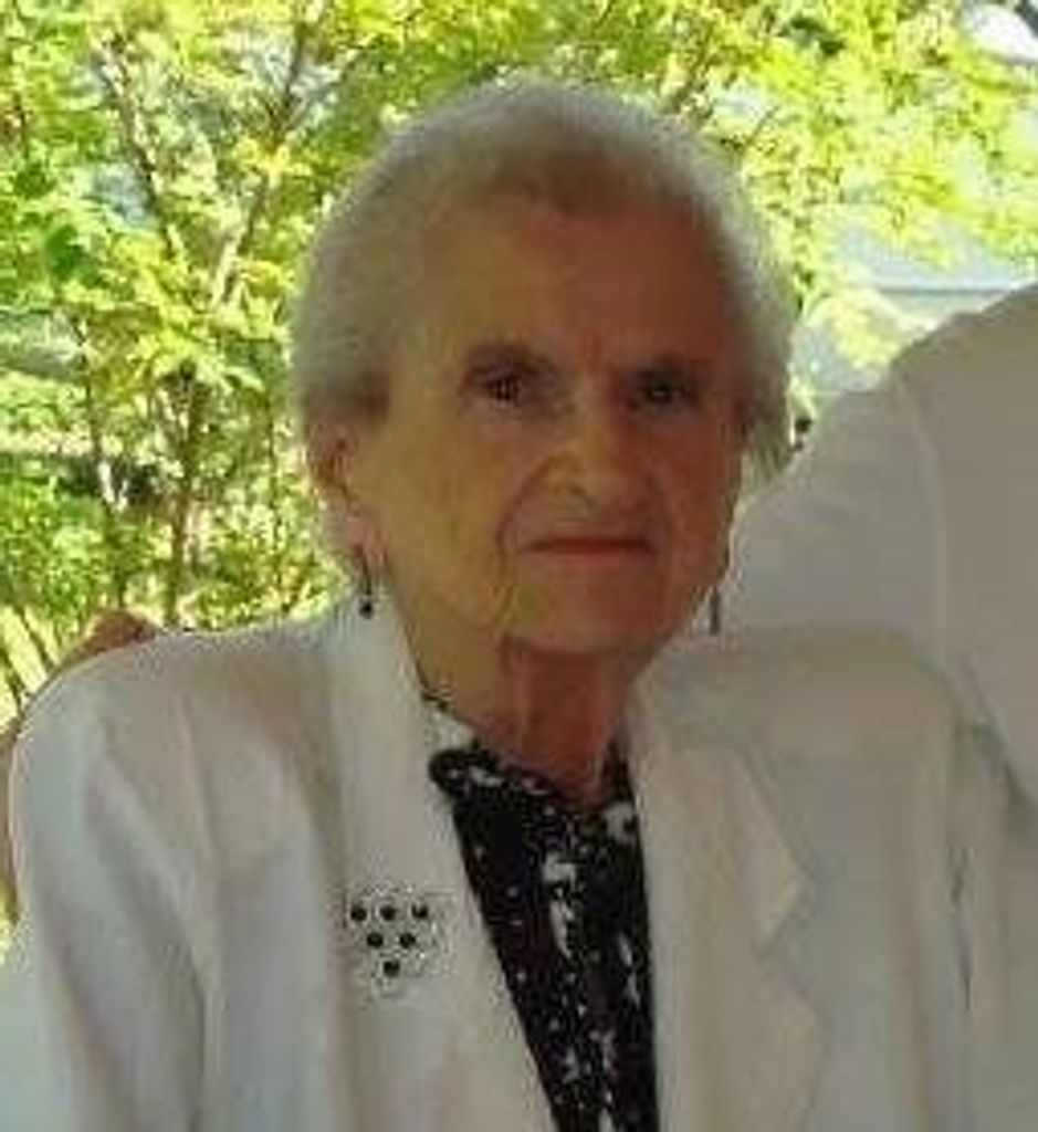 Ellen M Barth