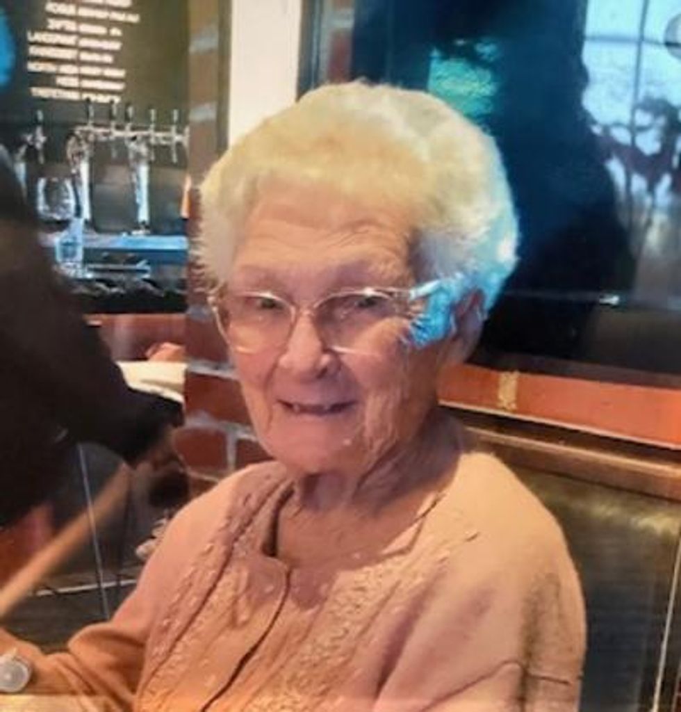 Dorothy 'Dot' Mackenzie Profile Photo