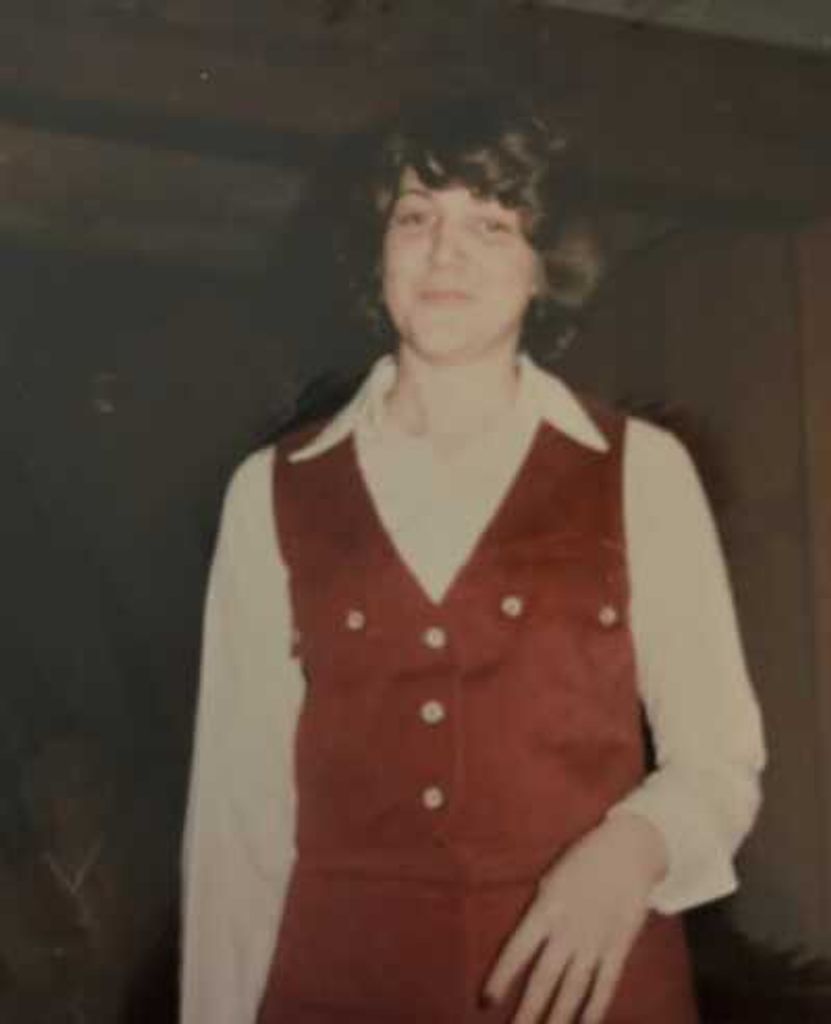 Shari Leigh Snow Profile Photo