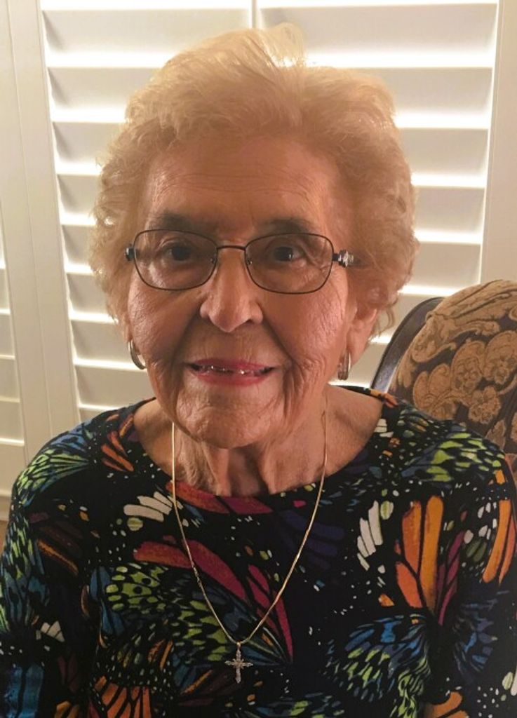 Leonarda Bustos