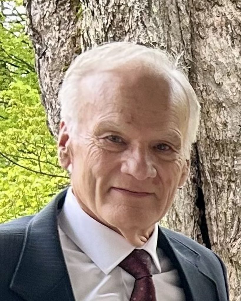 Richard Erwin Hoenes Profile Photo