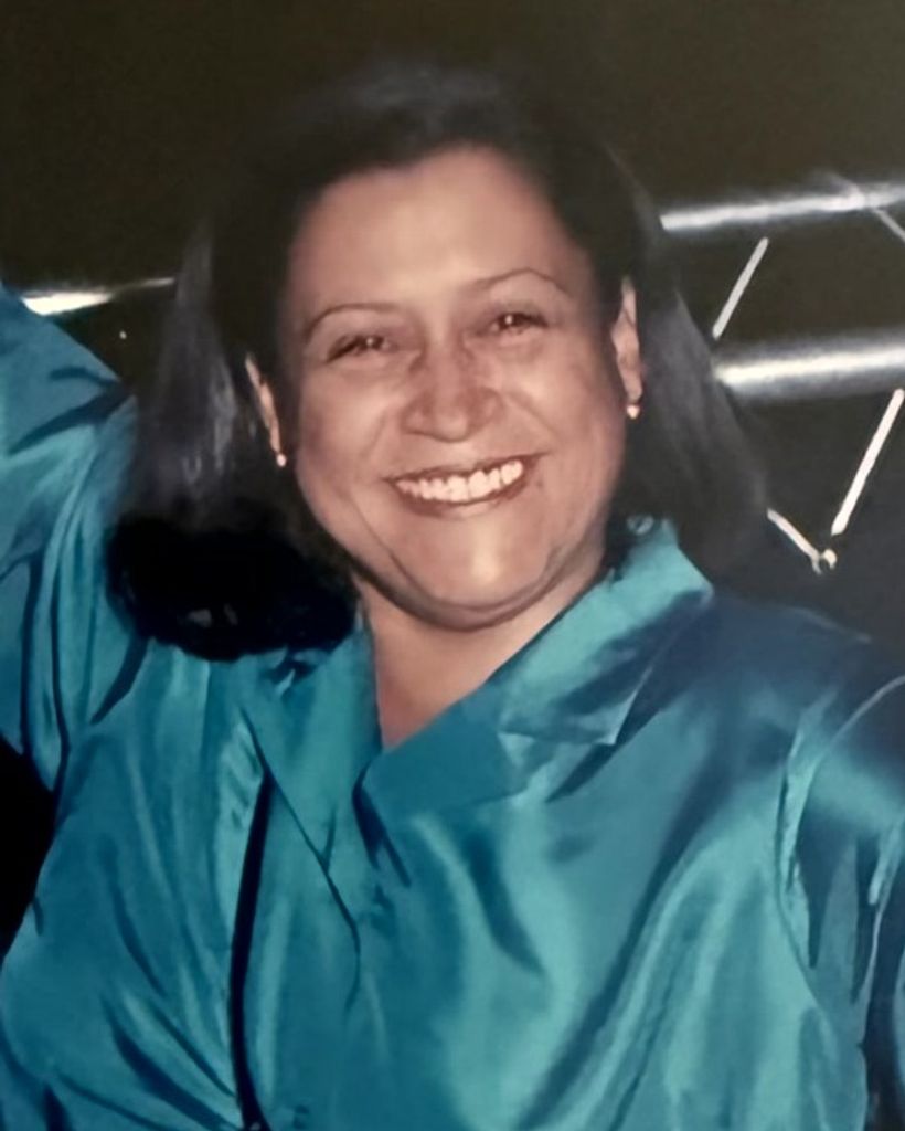 Maria Tereza Dos Santos Madrona