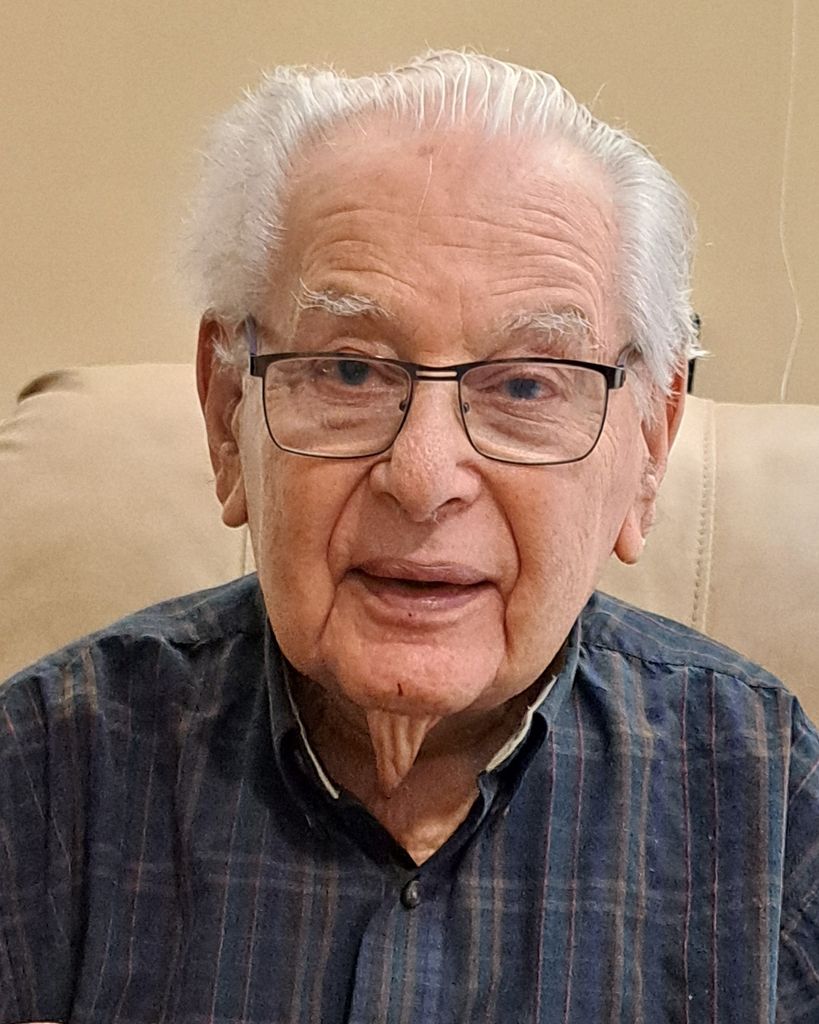 Arnold Eschwege Profile Photo