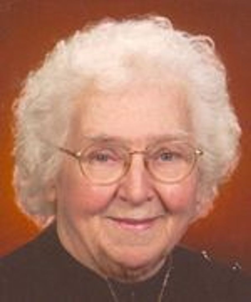 Elfriede Manullang