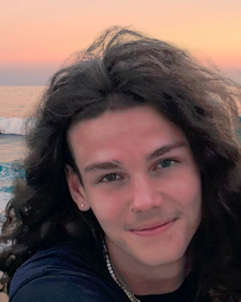 Wyatt Henderson Hobday Profile Photo