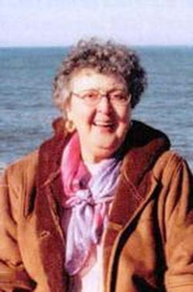 Alice Marie Bunn-Owen (Garfield)