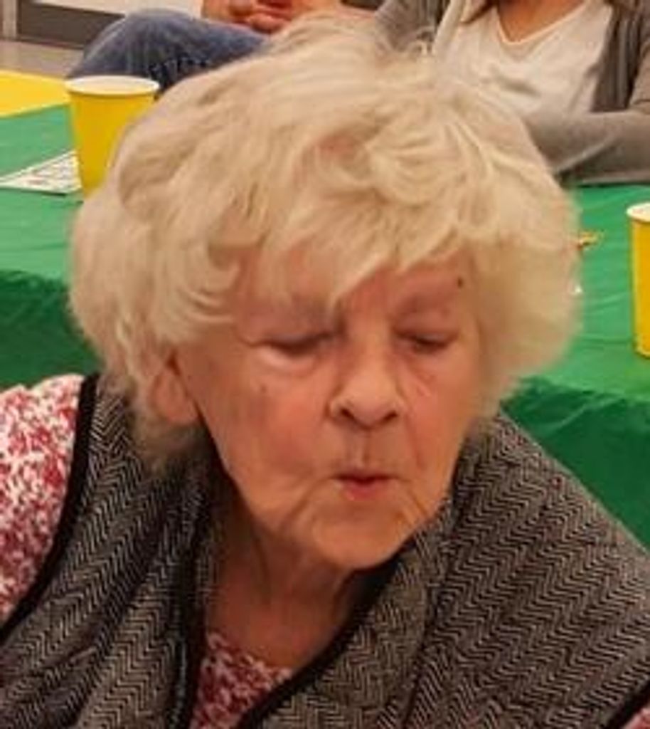 Sue Henson Profile Photo