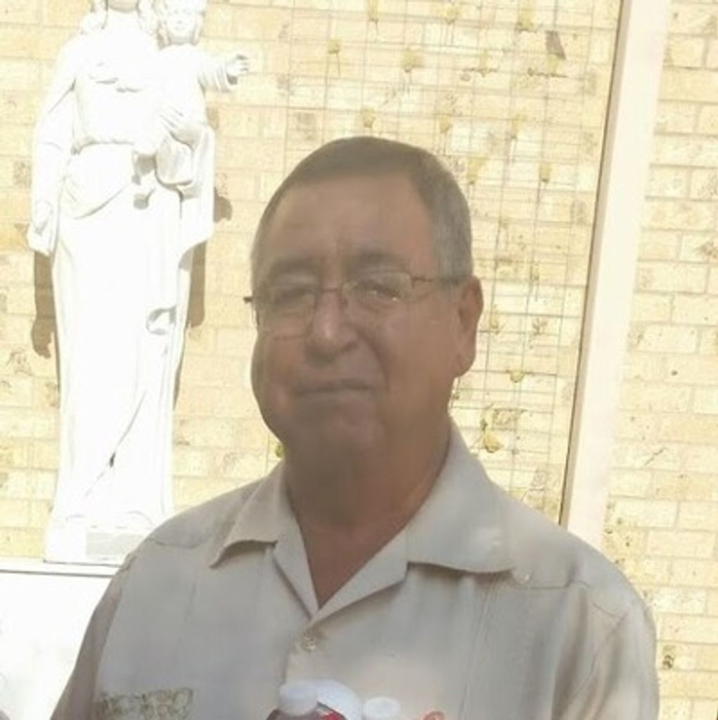 Alfonso V. De Santiago