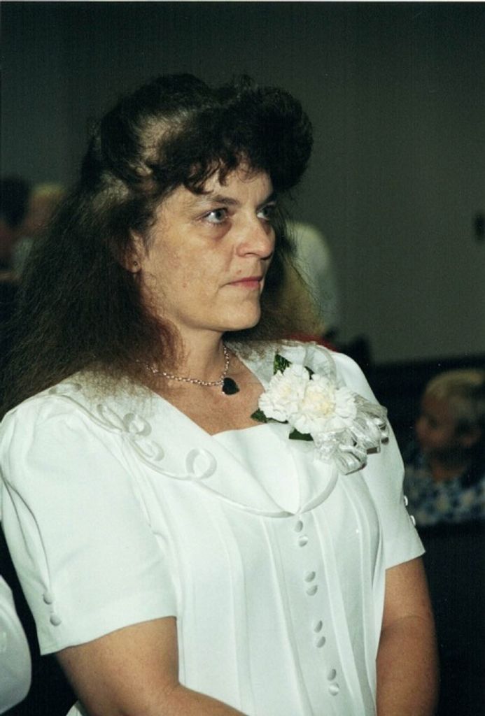 Linda Renee Collett