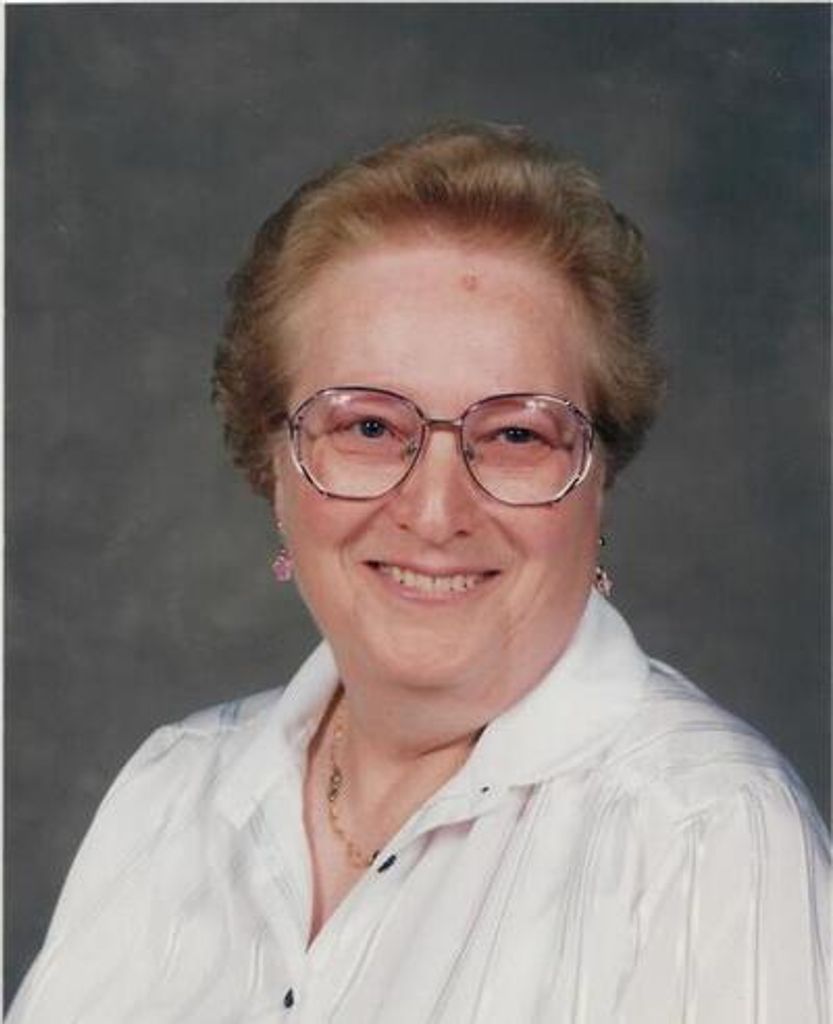 Phyllis Verna "Phill" Ayers Profile Photo