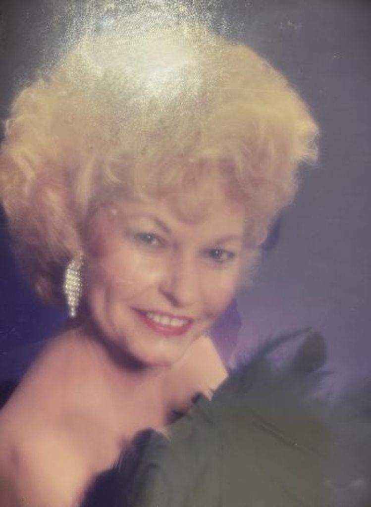 Carolyn Sue Mackey Profile Photo