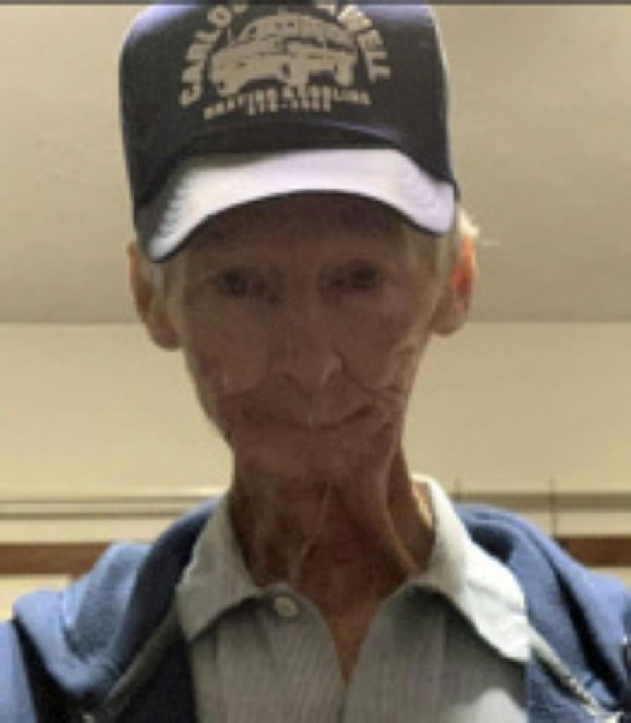 Carlos Maxwell Profile Photo