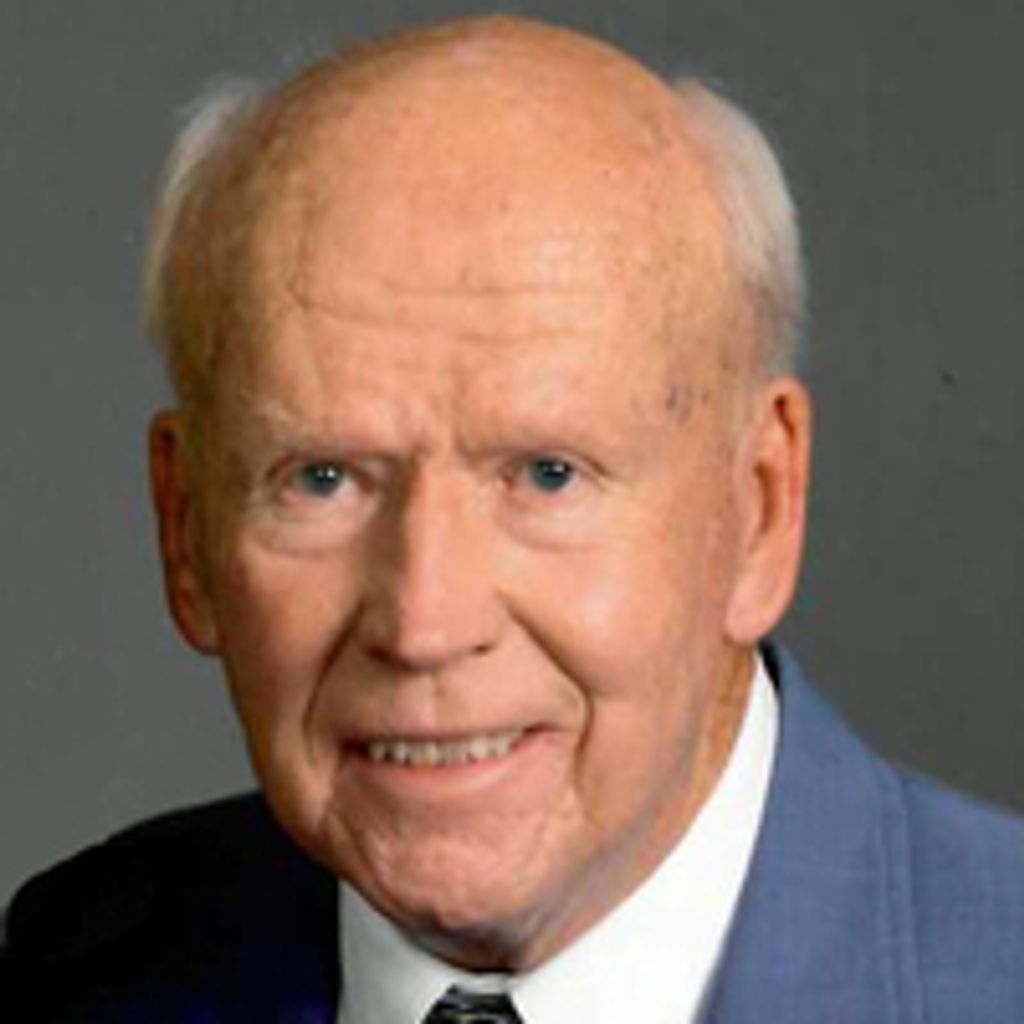 Robert "Bob" Huecker