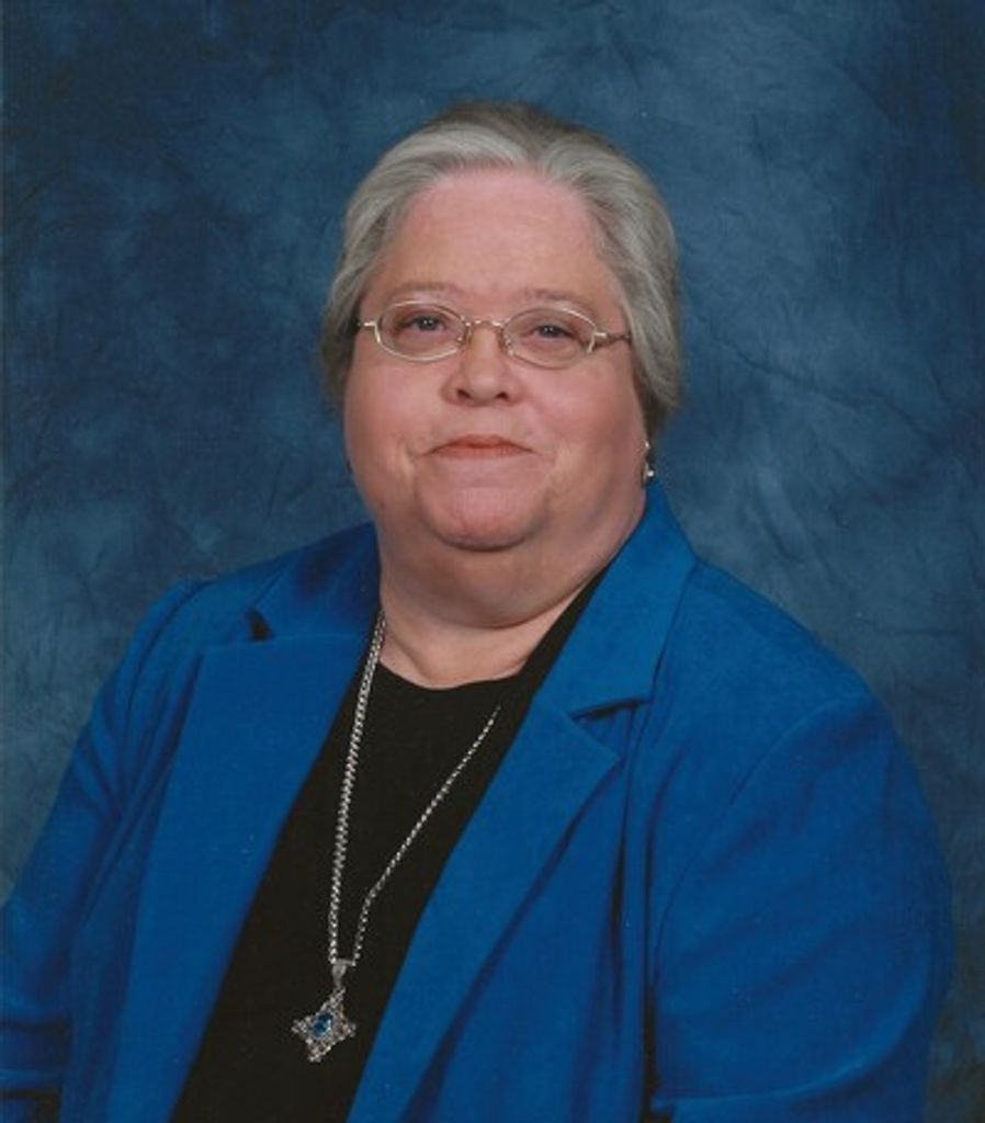 Ellen Earles Profile Photo