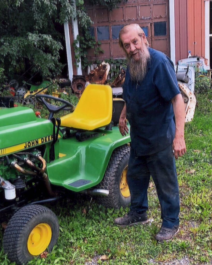 Edward Charles Walker JR