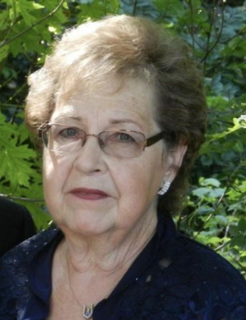Bonita Bonnie L. Micanek