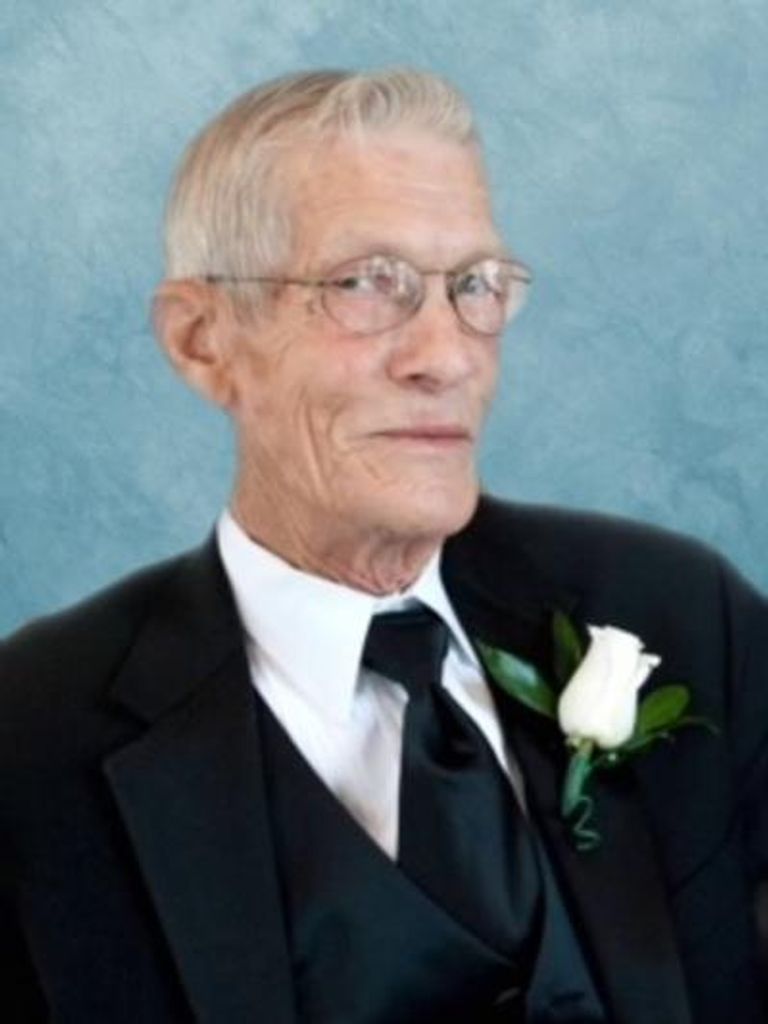 Thomas Earl Lewis Profile Photo