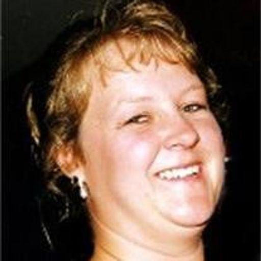 Julie Bedel Profile Photo