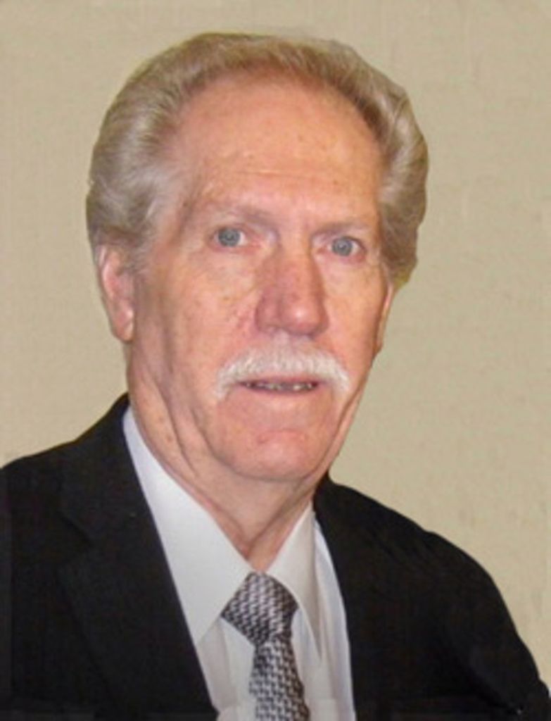 Jacob R Schmier