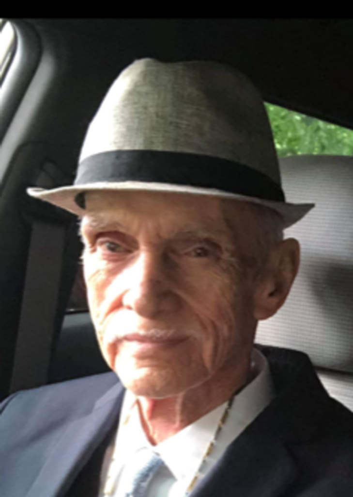 Gilberto Santana Profile Photo