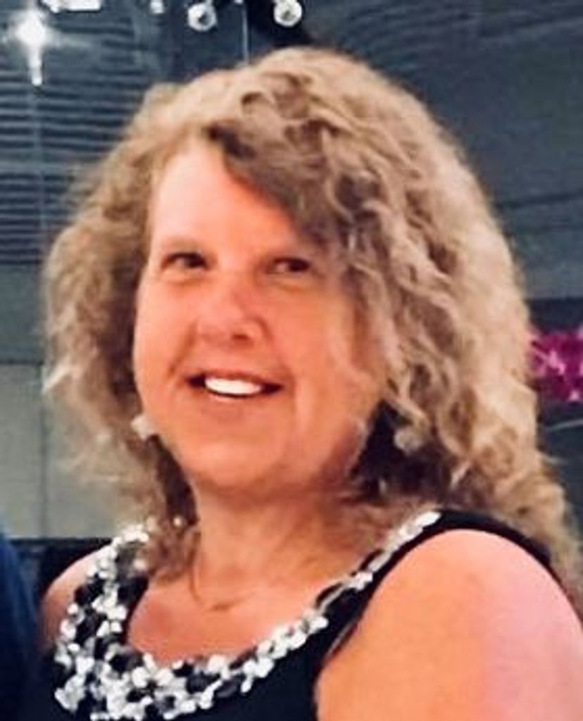 Lynn Marie Eckes Profile Photo