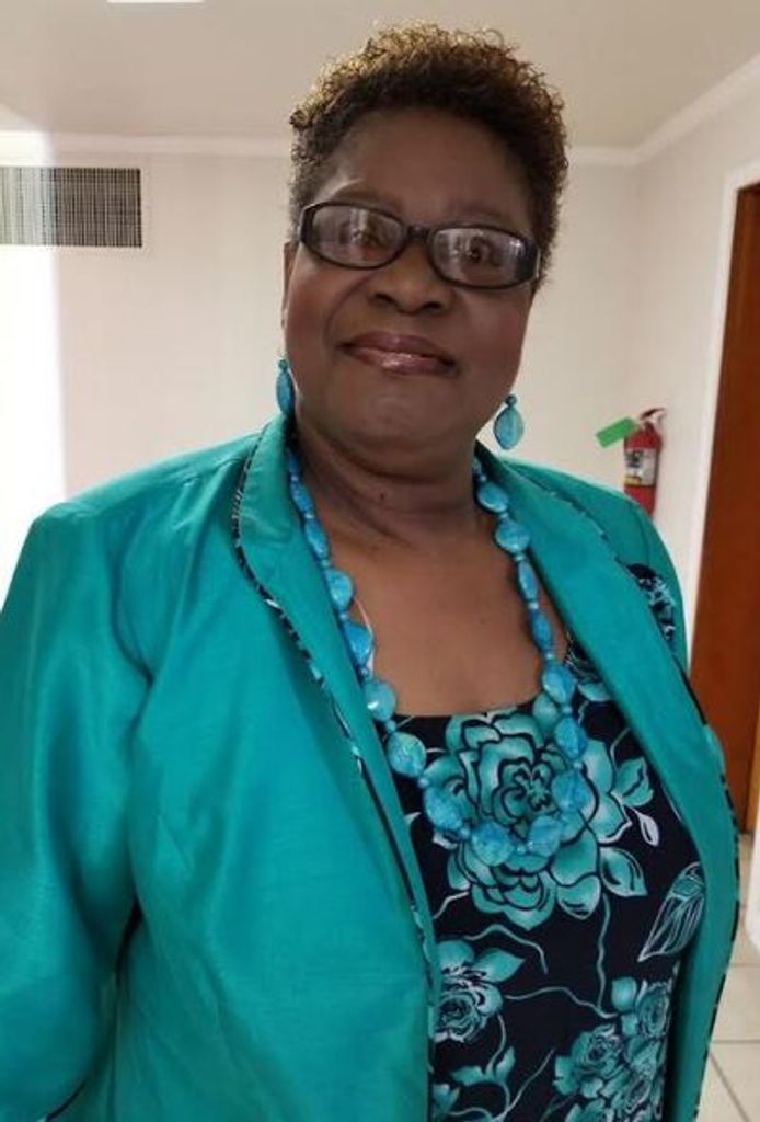 Donettia Houston Thomas Profile Photo