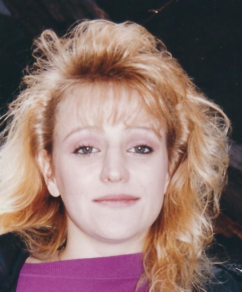 Candace (Dietz)  Cannady