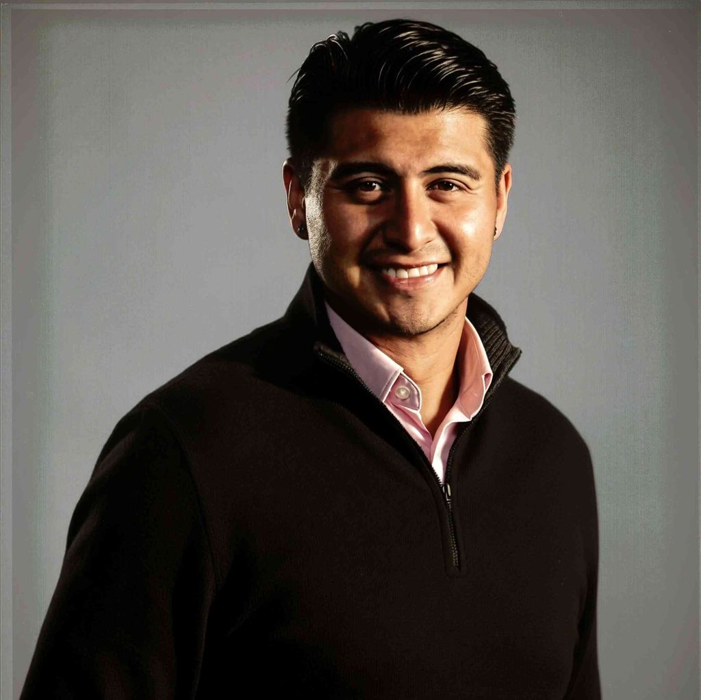 Cesar Del Cano Rico Profile Photo