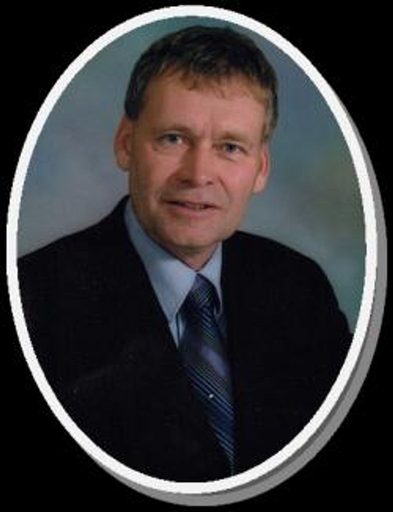 Robert Wayne Macnally Profile Photo