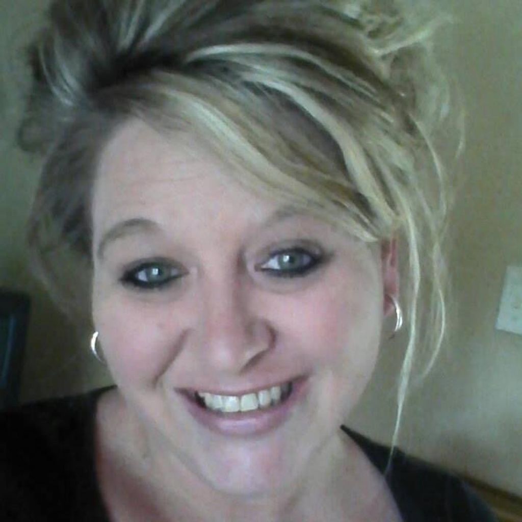 Mary Huffman