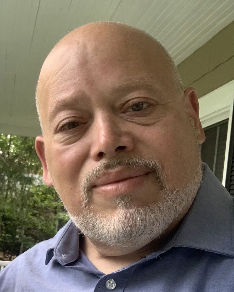 Efrain "Junior" Perez, Jr. Profile Photo