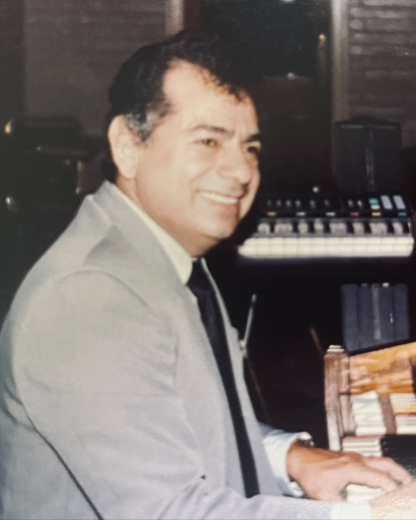 Carlos "Chamaco" Romero