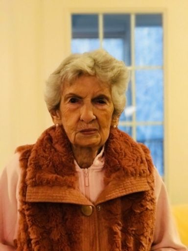 Marguerite Agnes Tracy photo gallery thumbnail 1 of 3