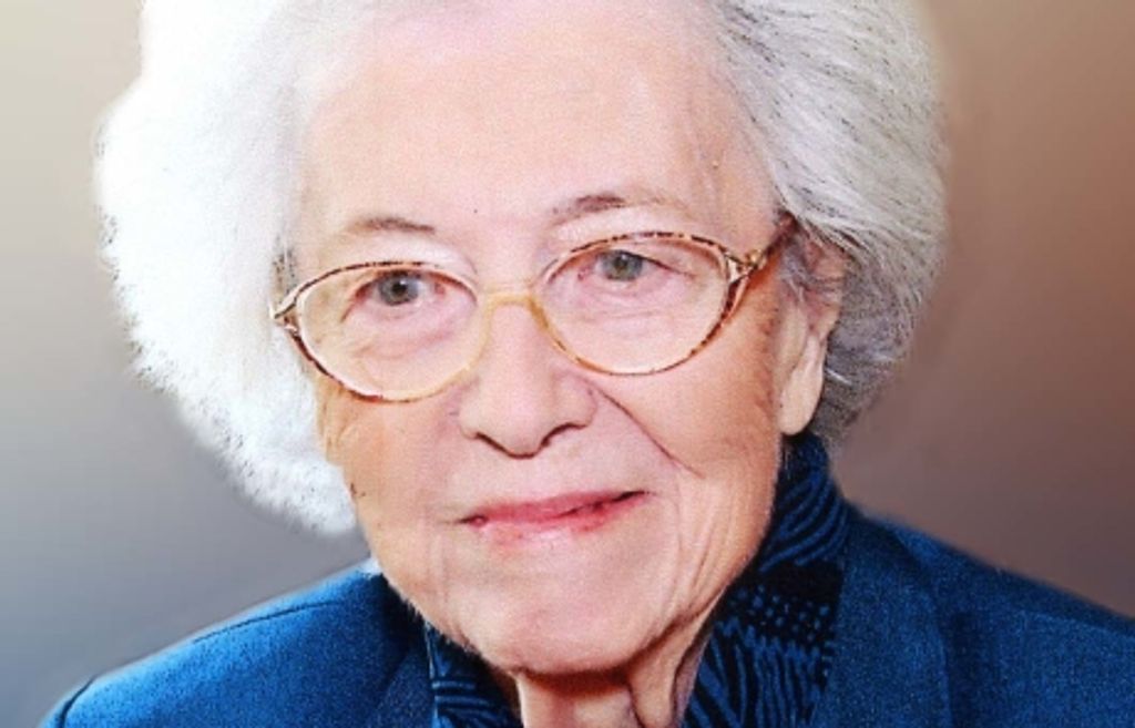 Nadine E. Dismuke