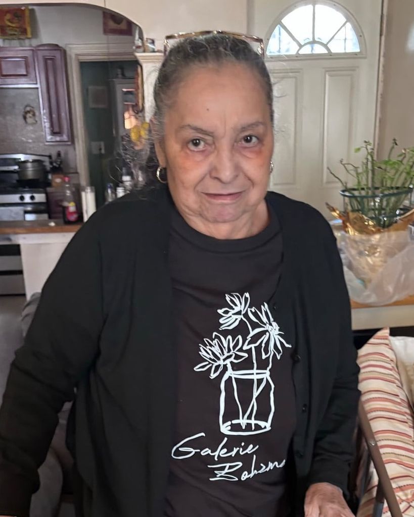 Josefina Santiago Profile Photo