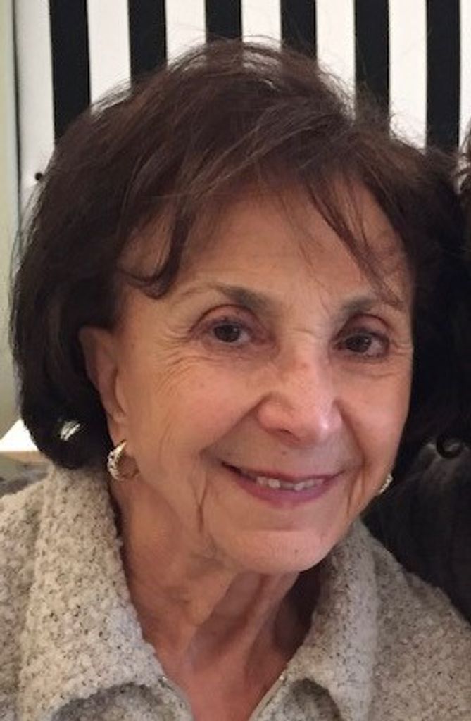 Gisele Rachelle Tawil